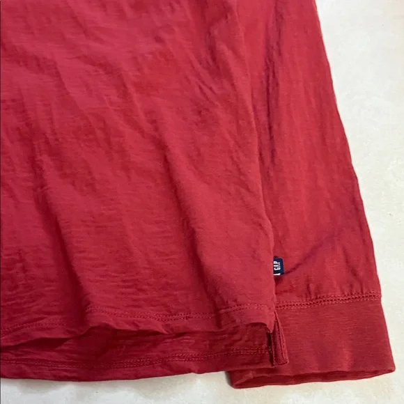 GAP Men's Long Sleeve Red Henley Shirt 🐯 - Picture 6 of 12